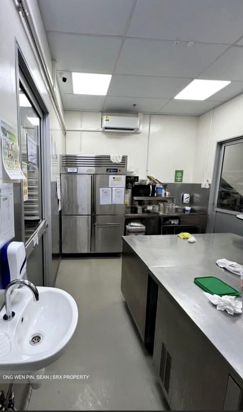 Food Xchange @ Admiralty (D27), Factory #605801051